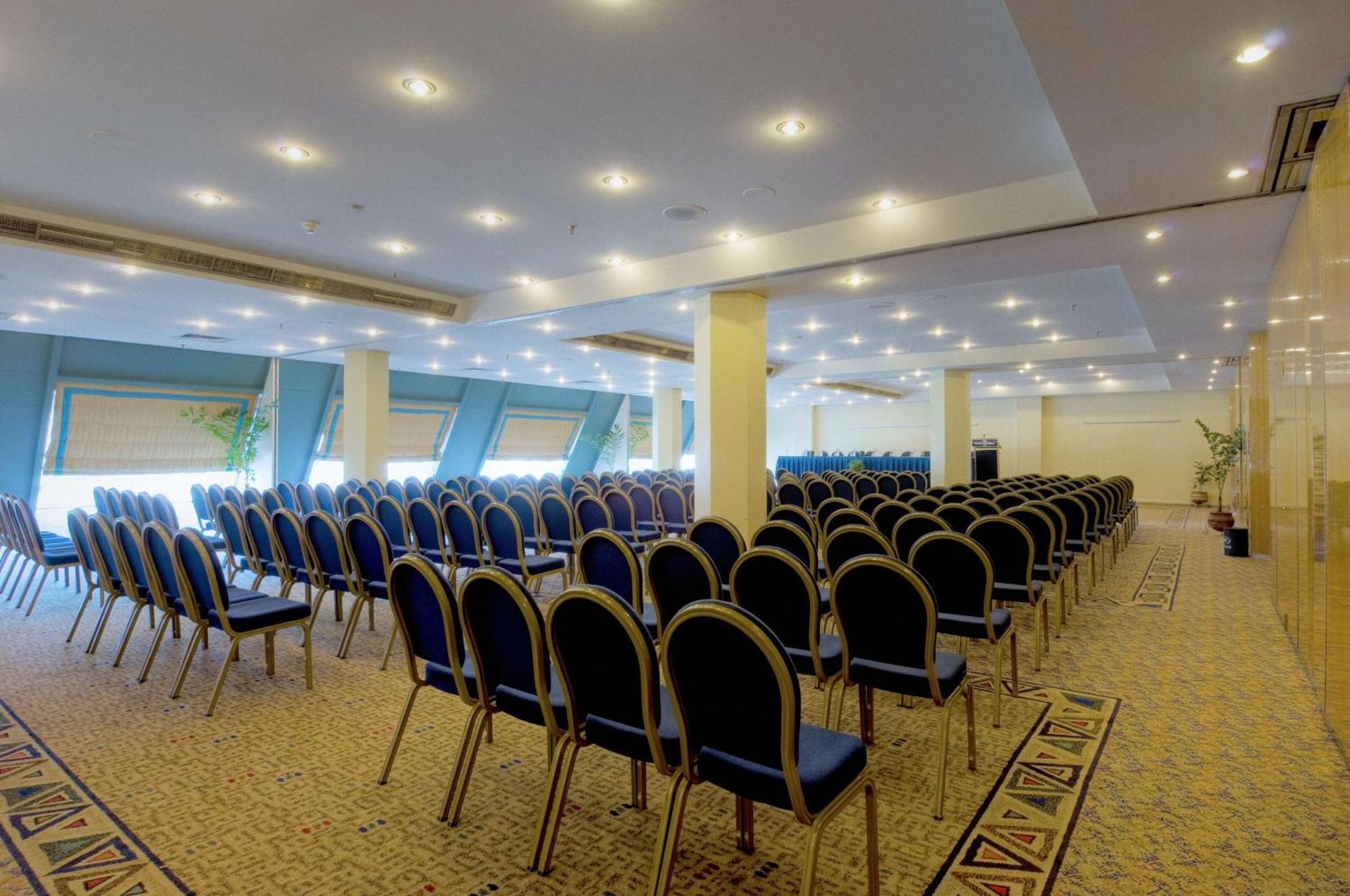 Transcorp Hilton Abuja Hotel Facilidades foto