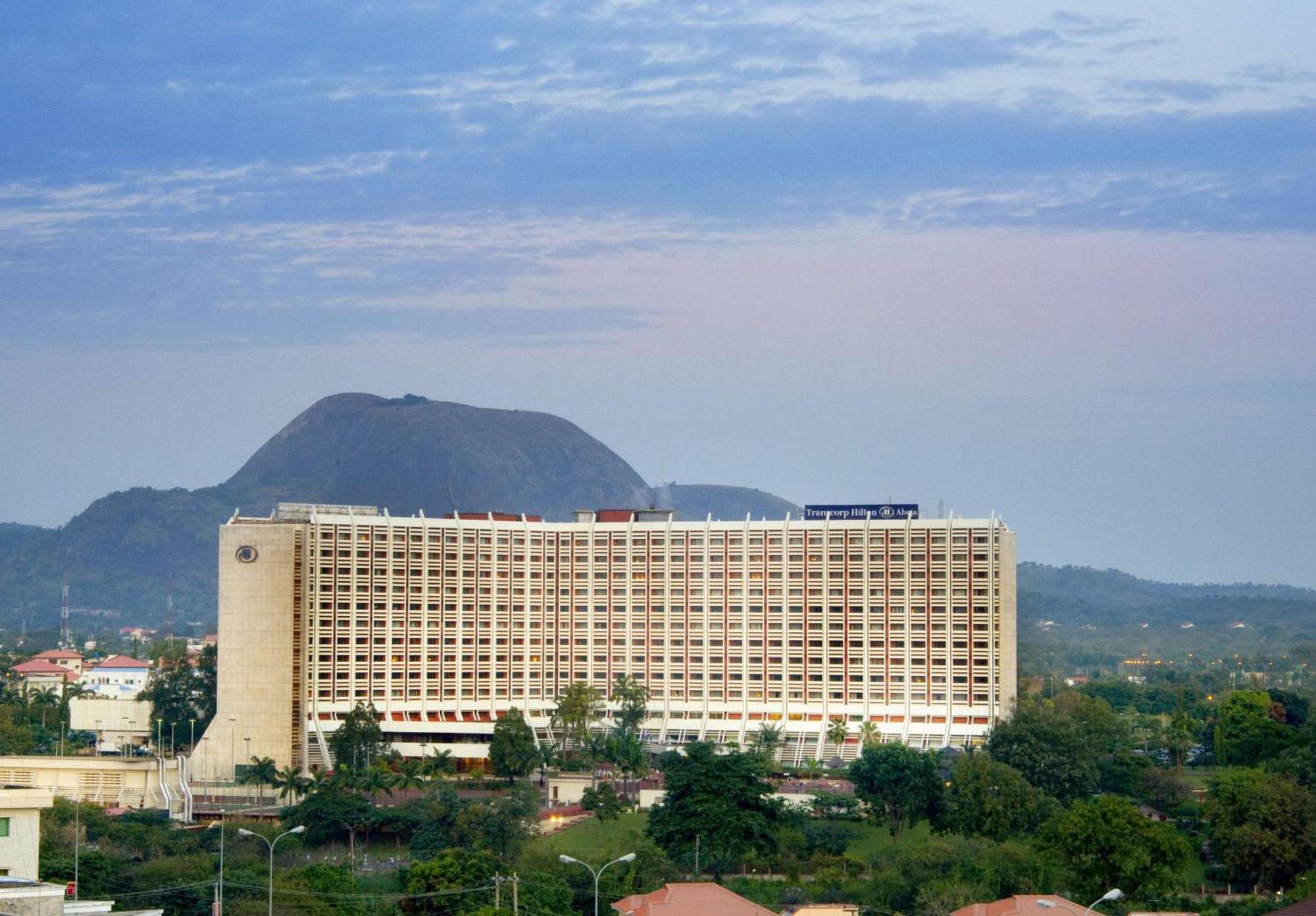 Transcorp Hilton Abuja Hotel Exterior foto